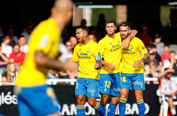 Trực tiếp bóng đá - Cánh cửa đến với thế giới bóng đá Las Palmas