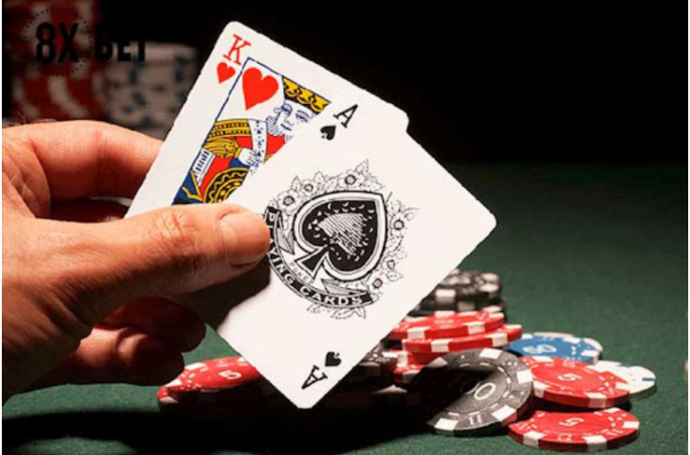 Chiến thuật chơi xì dách siêu đơn giản nhưng giúp tân binh thắng lớn